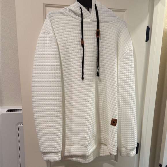 Other - White Quilted Men's Sweater
